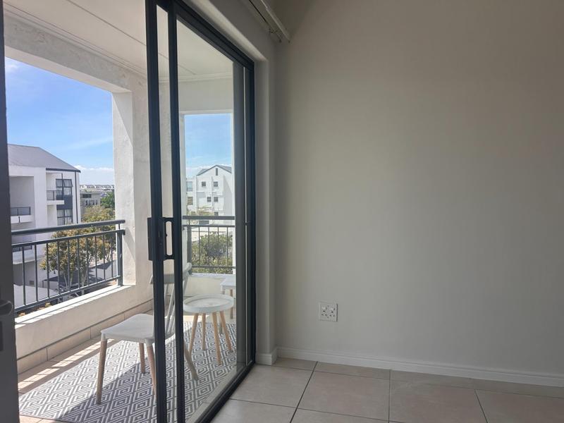 To Let 1 Bedroom Property for Rent in Sandown Western Cape